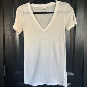 PINK Victoria's Secret White V-Neck Tee